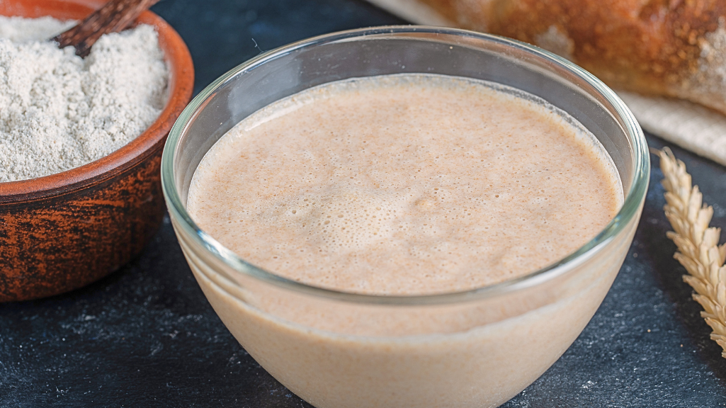 How-to-make-sourdough-starter-from-scratch-farmhouse-sourdough-farmhouse-homemade-meal-prep
